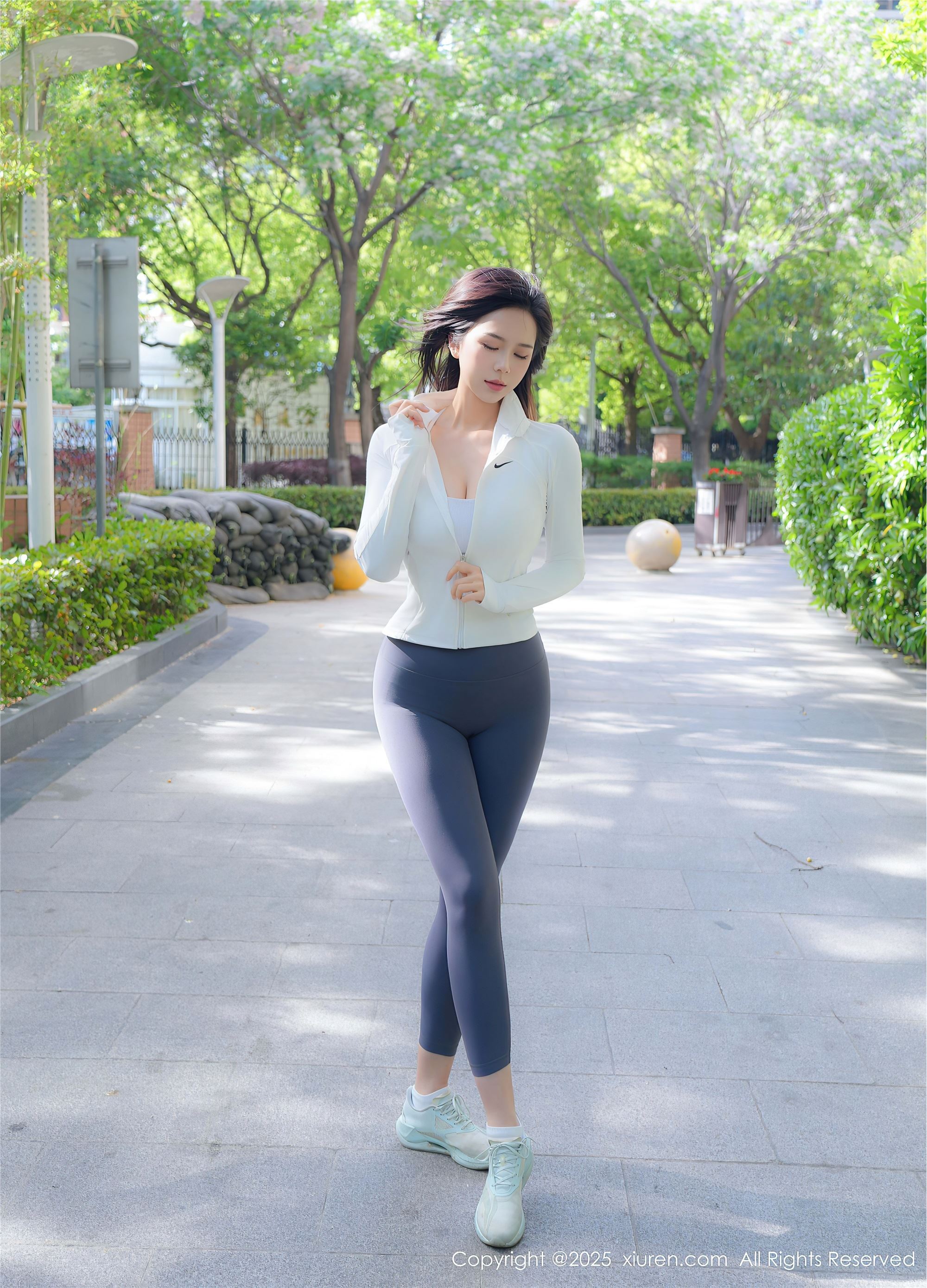 Xiuren秀人网 2025.07.29 NO.10595 玫瑰我爱你